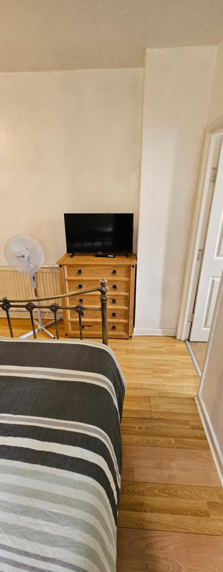 No Frills & Nothing Fancy 1 Bed Studio City Centre Cardiff Dış mekan fotoğraf