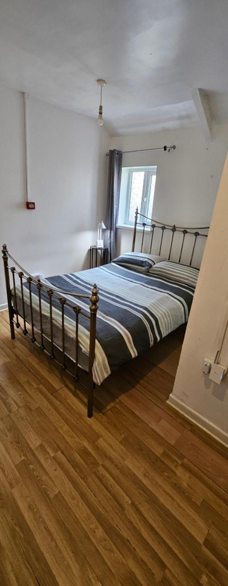 No Frills & Nothing Fancy 1 Bed Studio City Centre Cardiff Dış mekan fotoğraf
